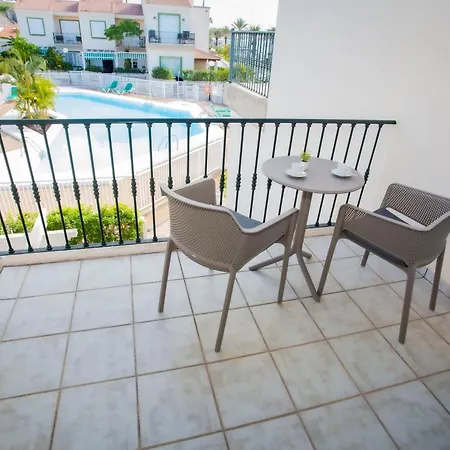 Apartment Cabosos2 First Line